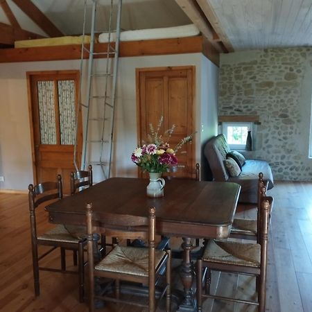 Retour Aux Sources Villa Saint-Lattier Ngoại thất bức ảnh